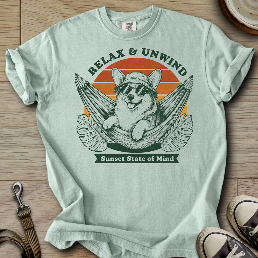 Relax & Unwind - Corgi T-Shirt