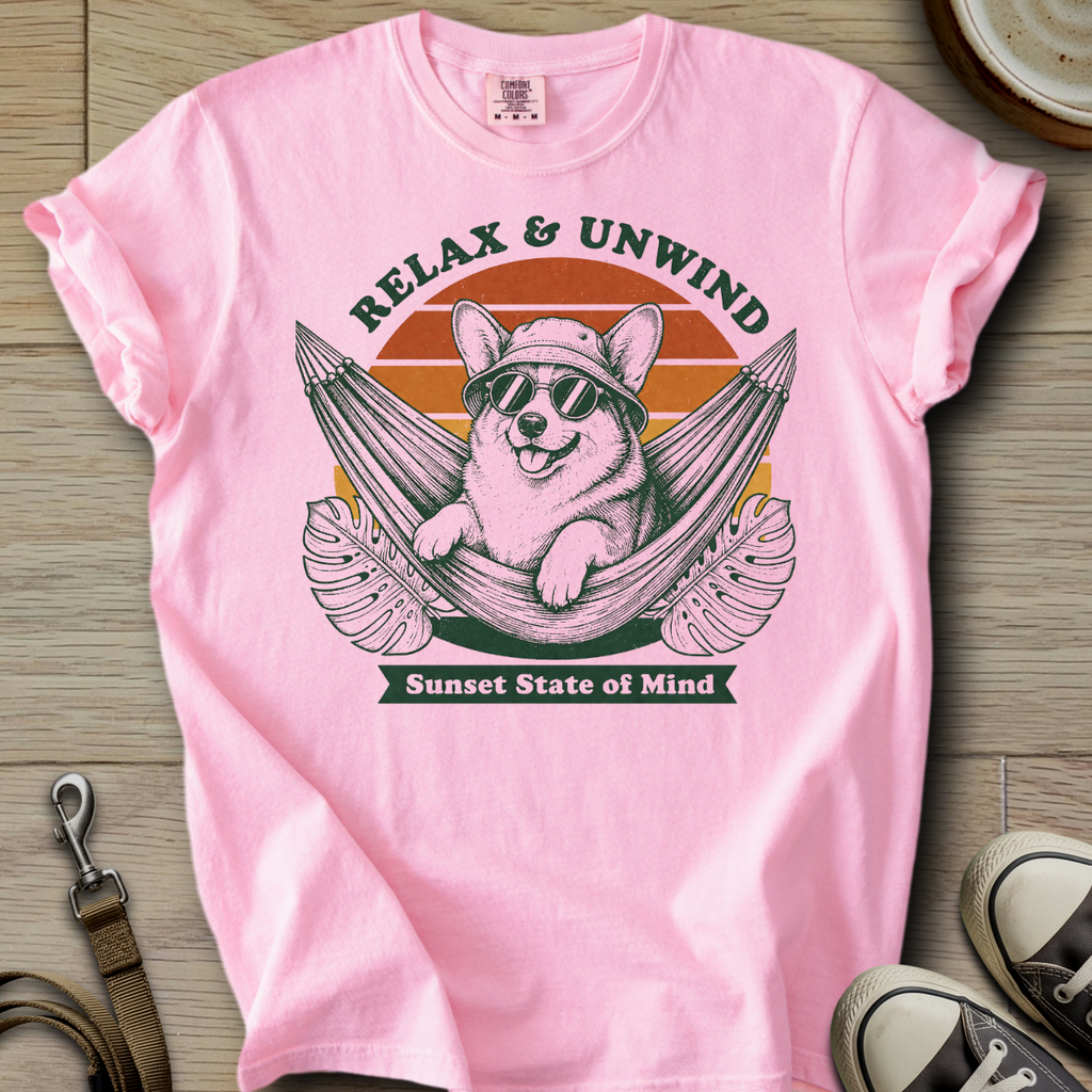 Relax & Unwind - Corgi T-Shirt