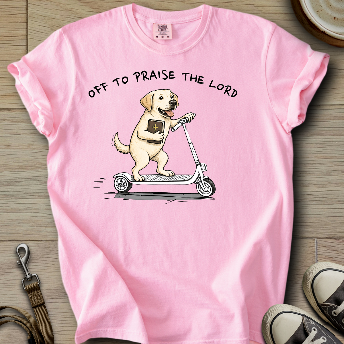 Off to Praise the Lord - Labrador T-Shirt