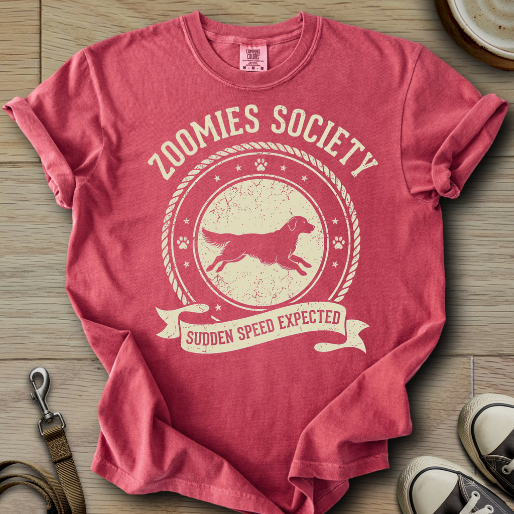 Zoomies Society - Golden T-Shirt ©