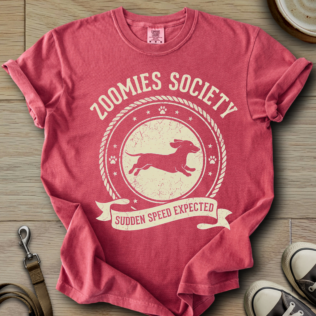 Zoomies Society - Doxie T-Shirt ©