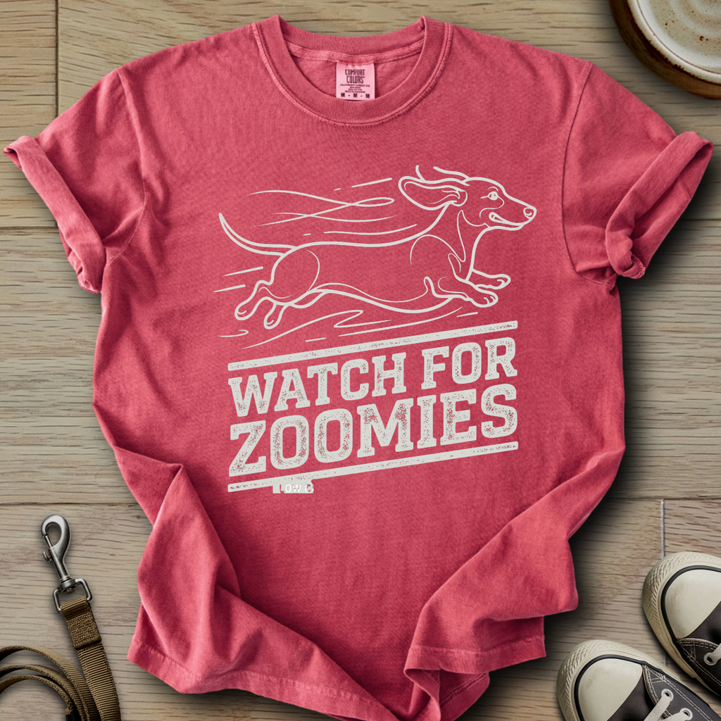 Watch for Zoomies - Doxie T-Shirt