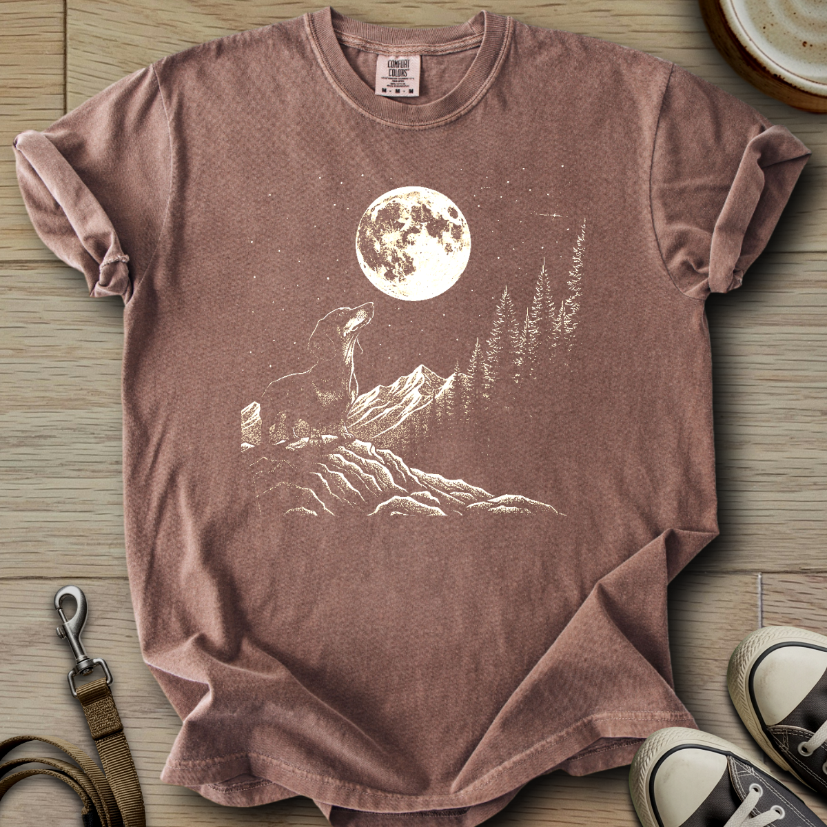 Howling to The Moon - Doxie T-Shirt