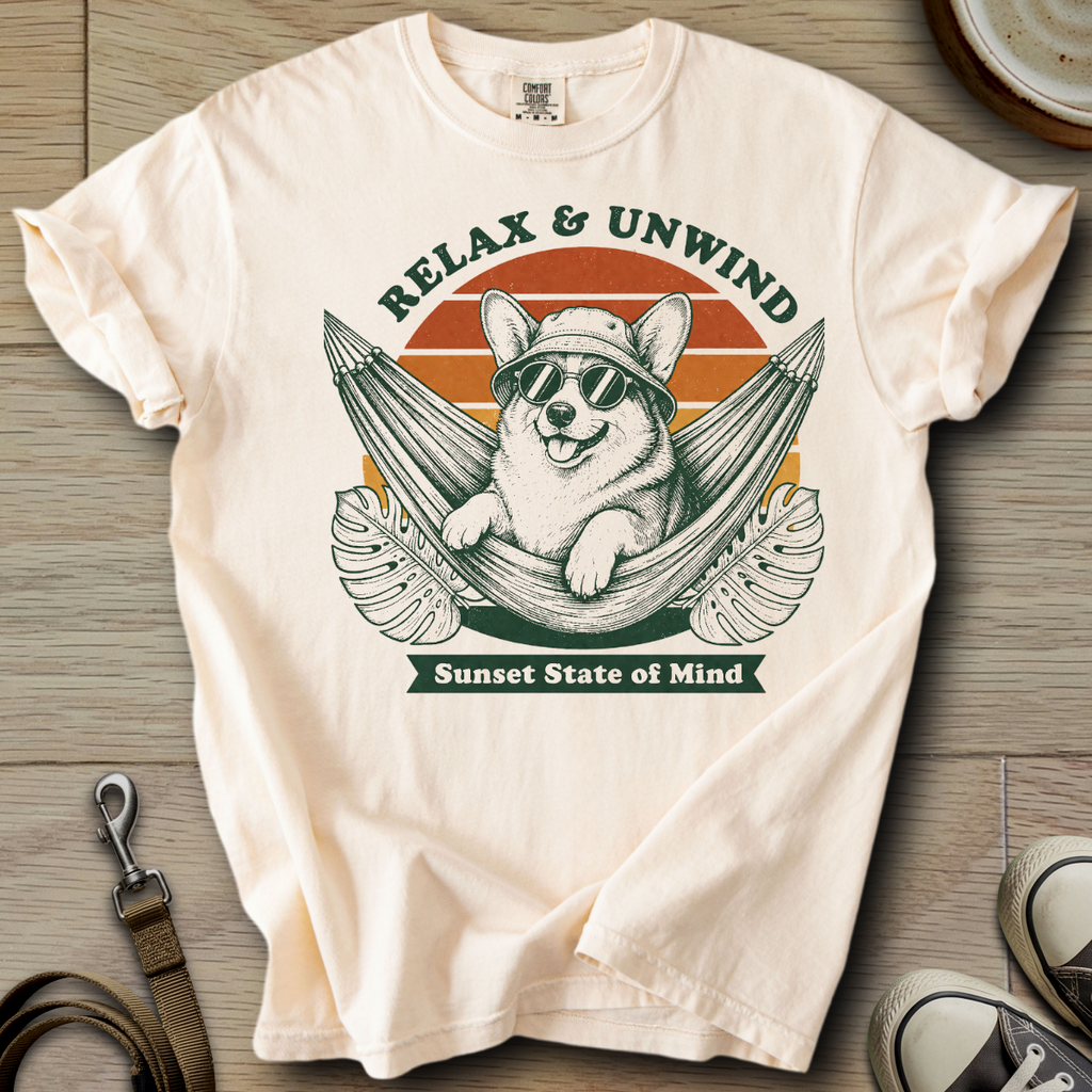 Relax & Unwind - Corgi T-Shirt