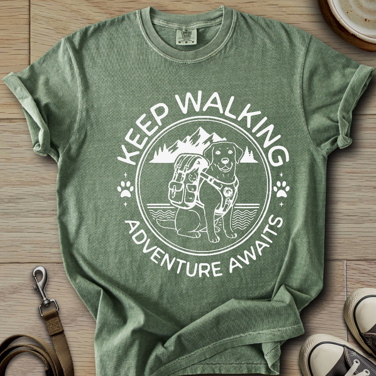 Adventure Awaits - Labrador T-Shirt