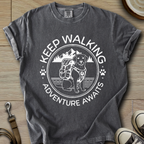 Adventure Awaits - Labrador T-Shirt