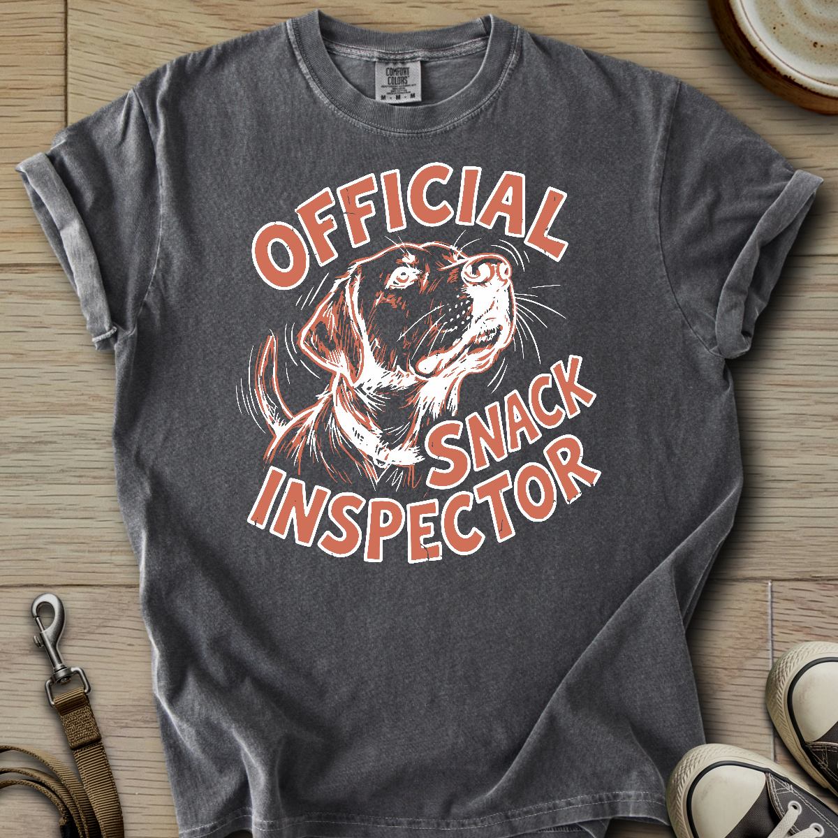 Official Snack inspector - Labrador T-Shirt