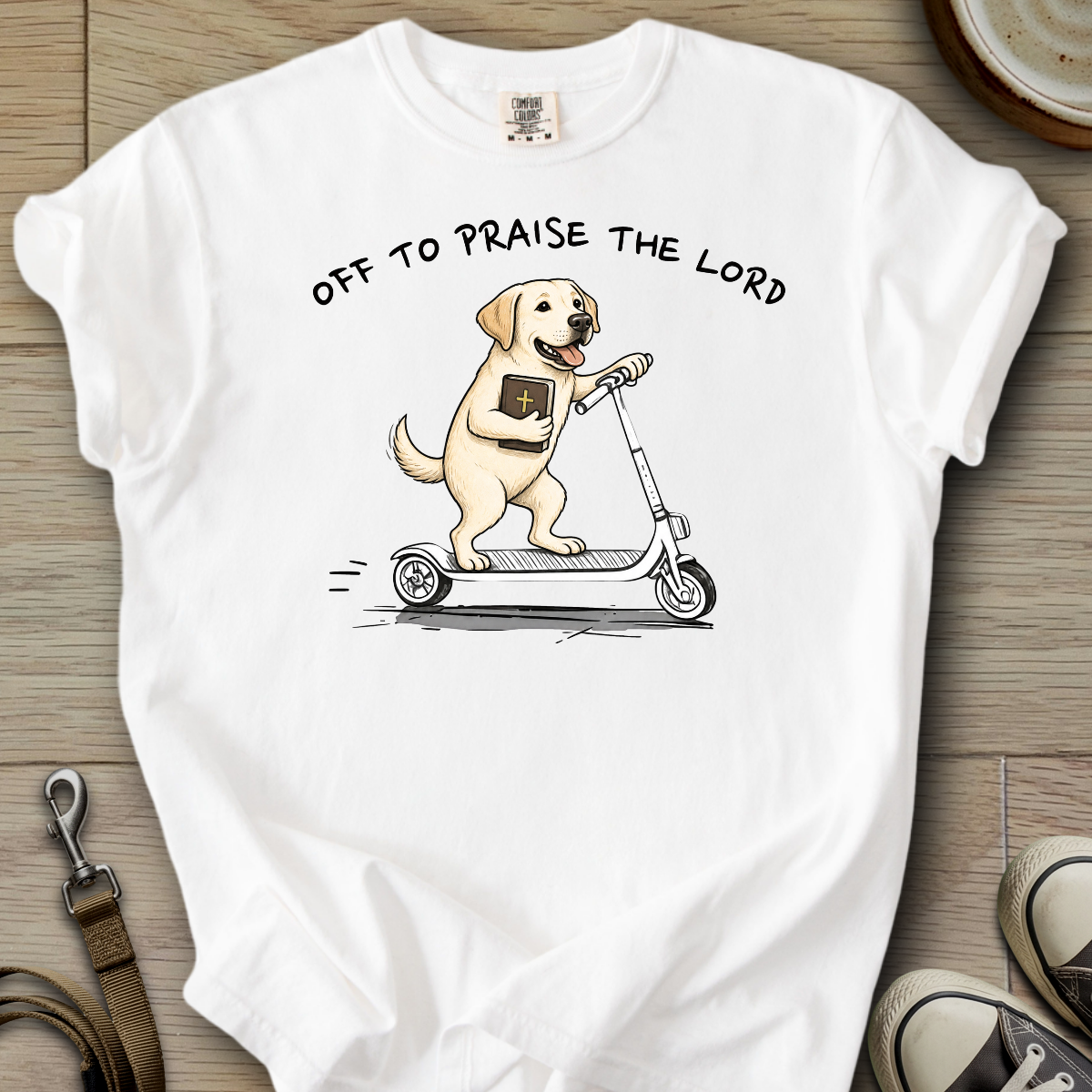 Off to Praise the Lord - Labrador T-Shirt
